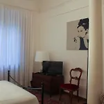 Appartamento In Villa Alle Piagge
