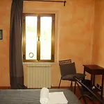 La Voliera Bed & Breakfast