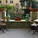Villa Gini