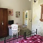La Casa Di Ugo By Relais Centrostorico