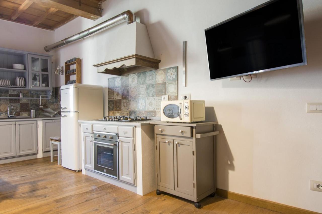 Altido Gorgeous Apt For 6 In The Historical Center Apartment *