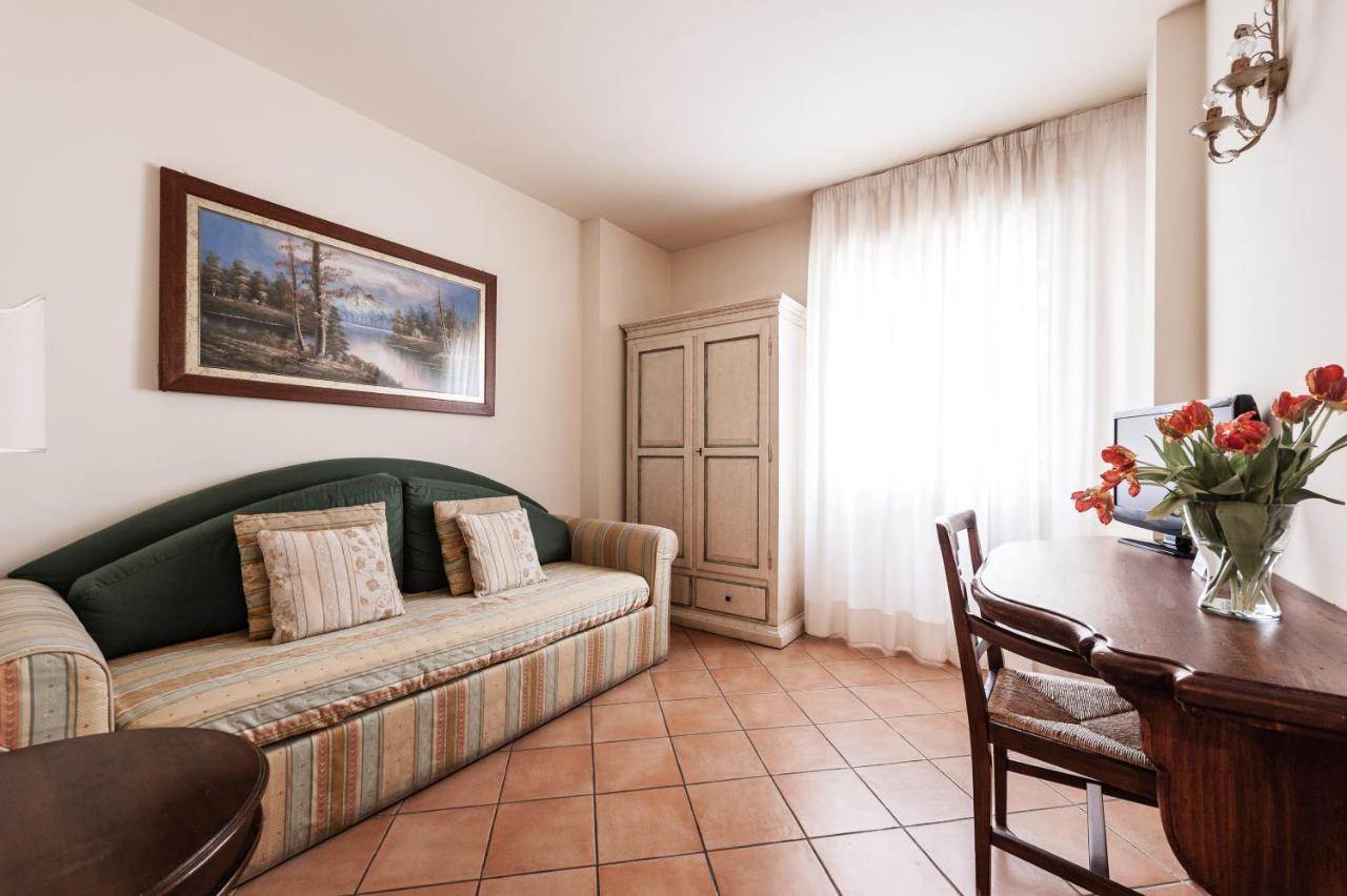 Aparthotel Isola Cisanello 2*