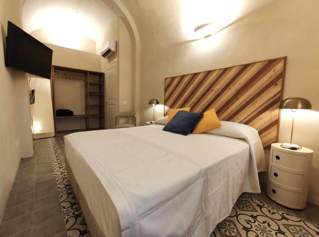 Lo Strullo Apartment *