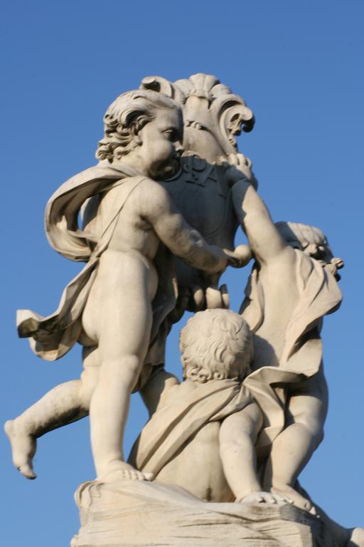 Le Donzelle - Hituscany Gasthuis
