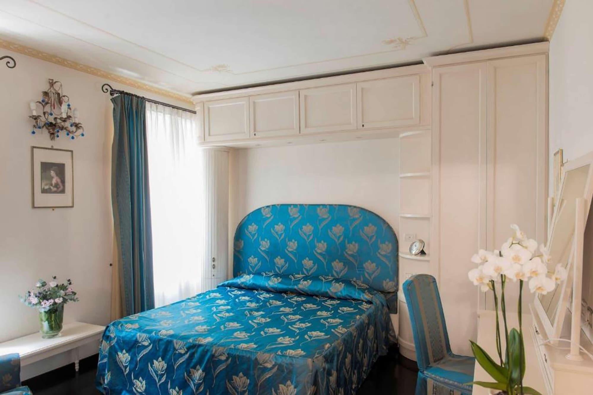 Bed & Breakfast Relais Dei Fiori Dimora D'epoca 3*
