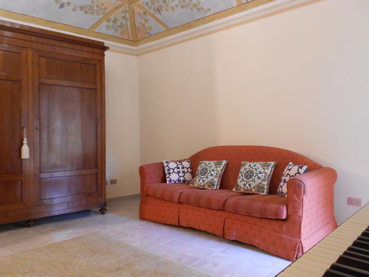 Apartment Giardino Antico Appartamento *