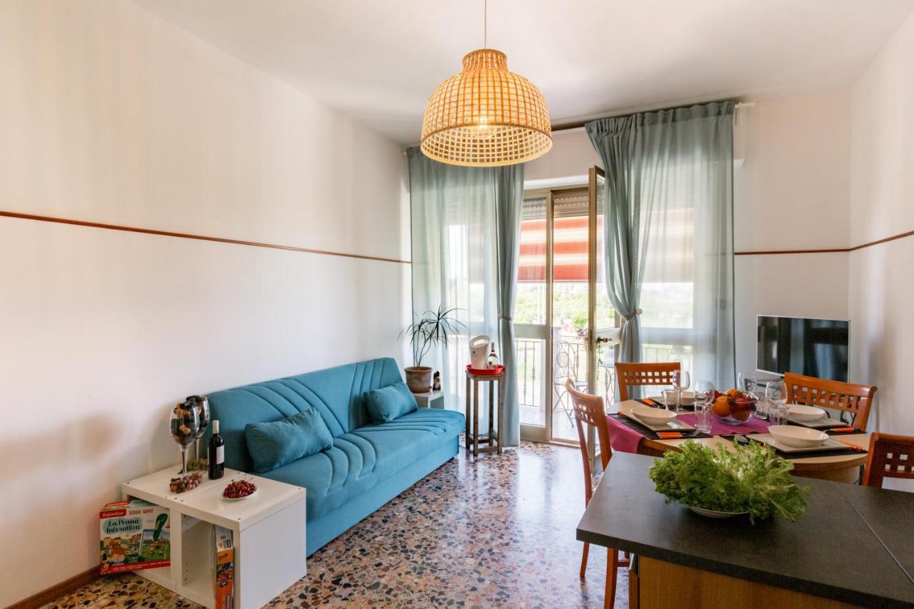 Green House Near Station And Airport Appartement