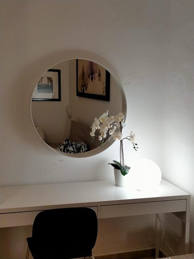 Cristina Garden Apartment *
