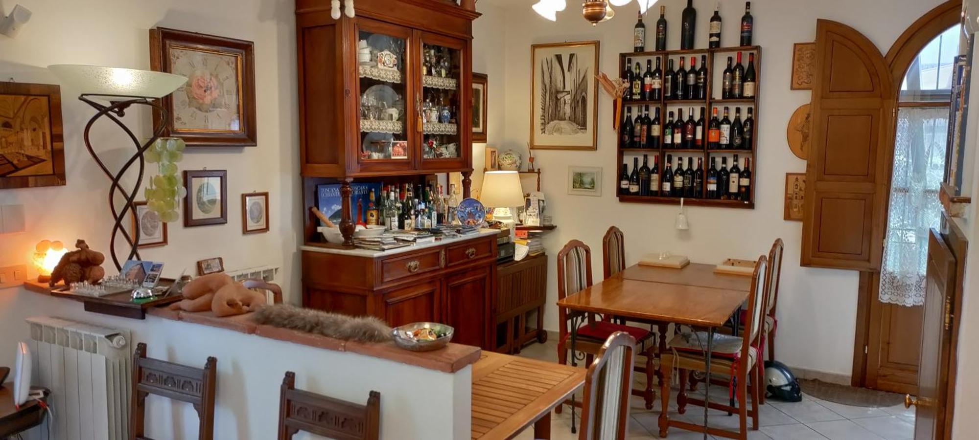 Acomodação com café da manhã  Alfieri