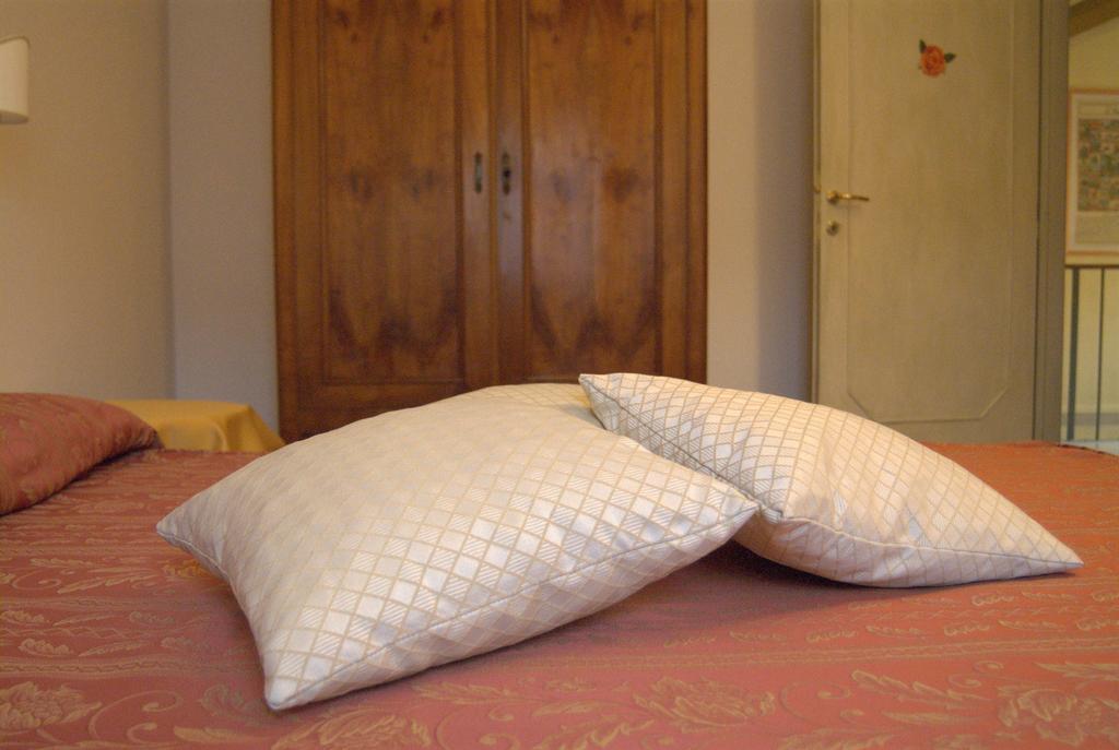Lady Rose Bed & Breakfast