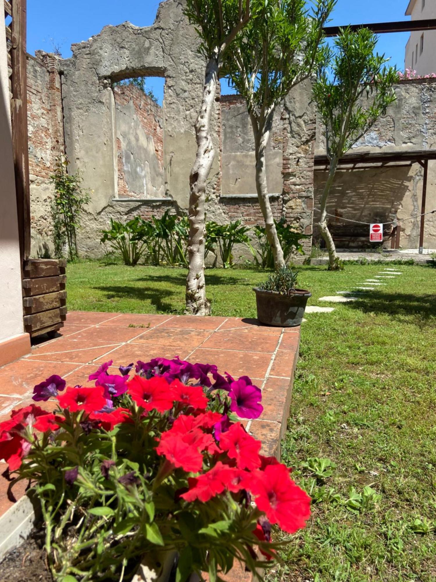 Victoria House Bed & Breakfast Pisa