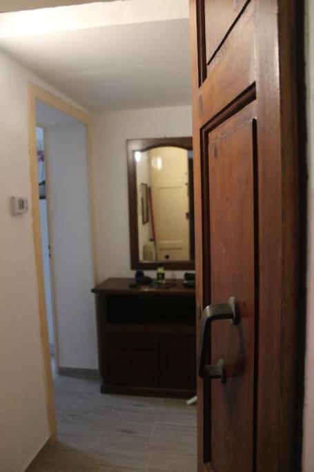 6th Door House Apartment