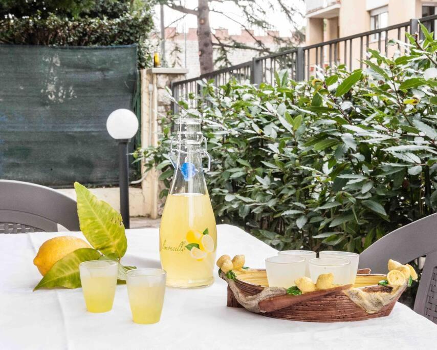 Lemon House