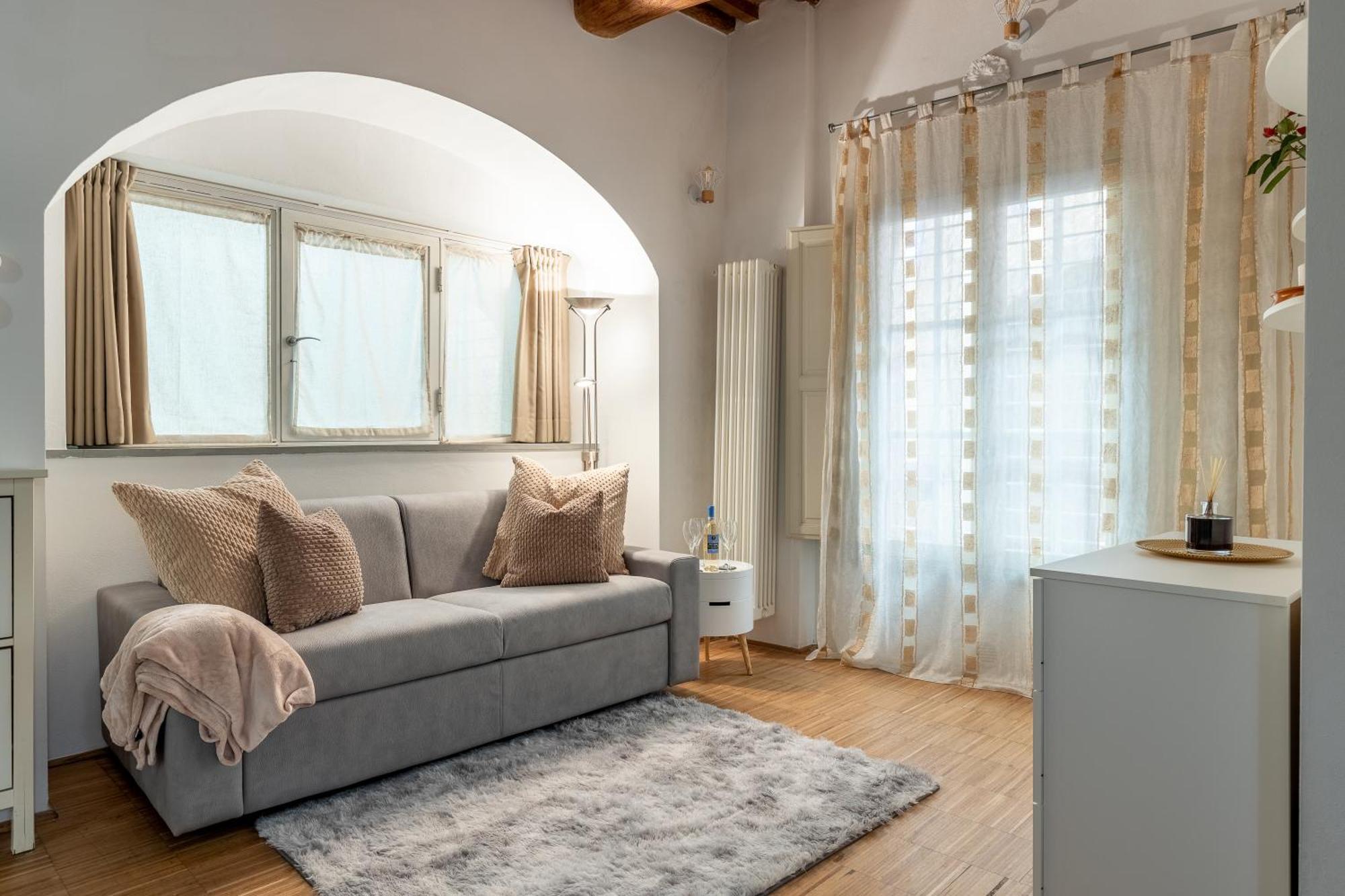 Apartment Lovely Near Palazzo Blu *