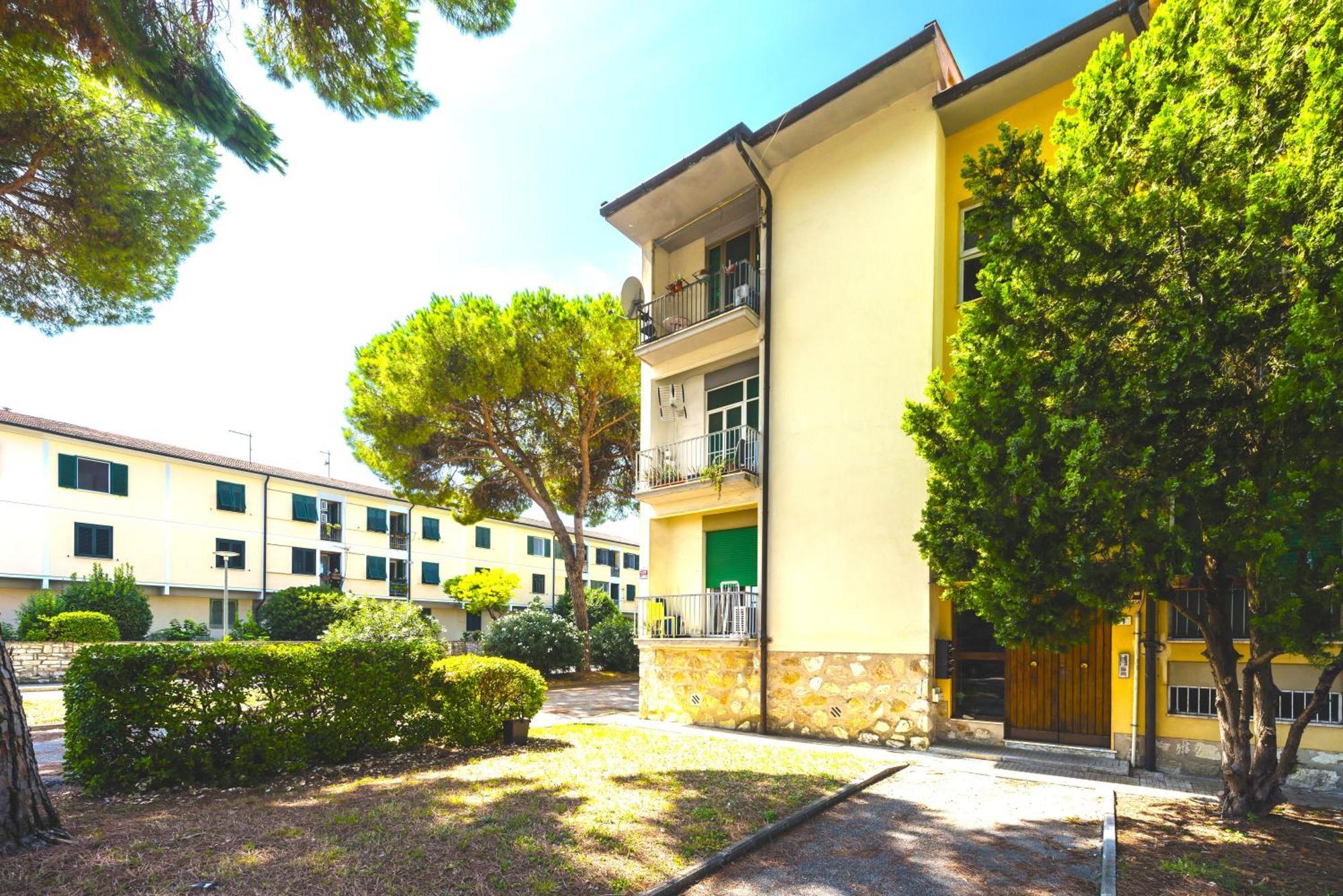 Apartment Hostly-ai Due Passi