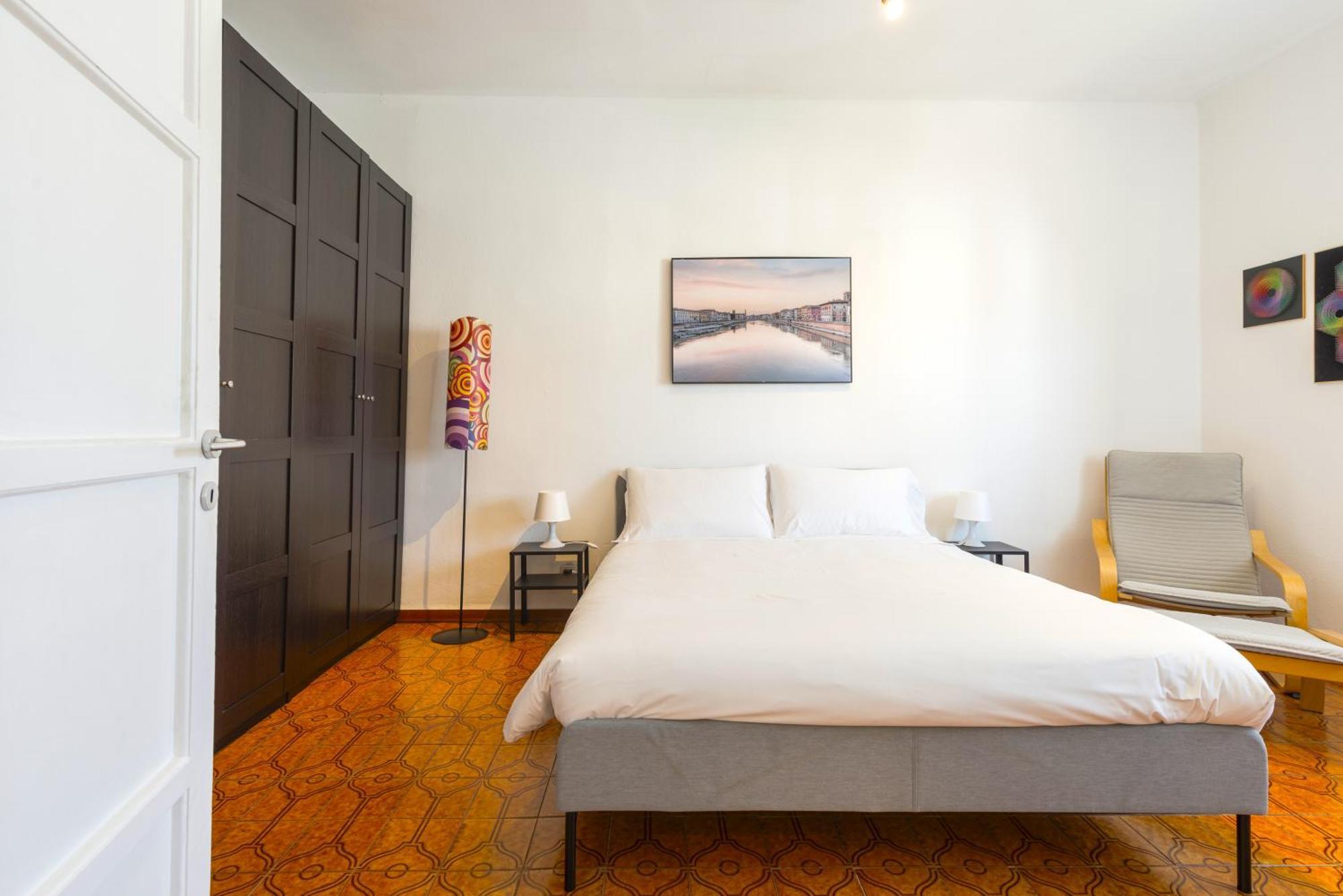 Hostly-ai Due Passi Apartment *