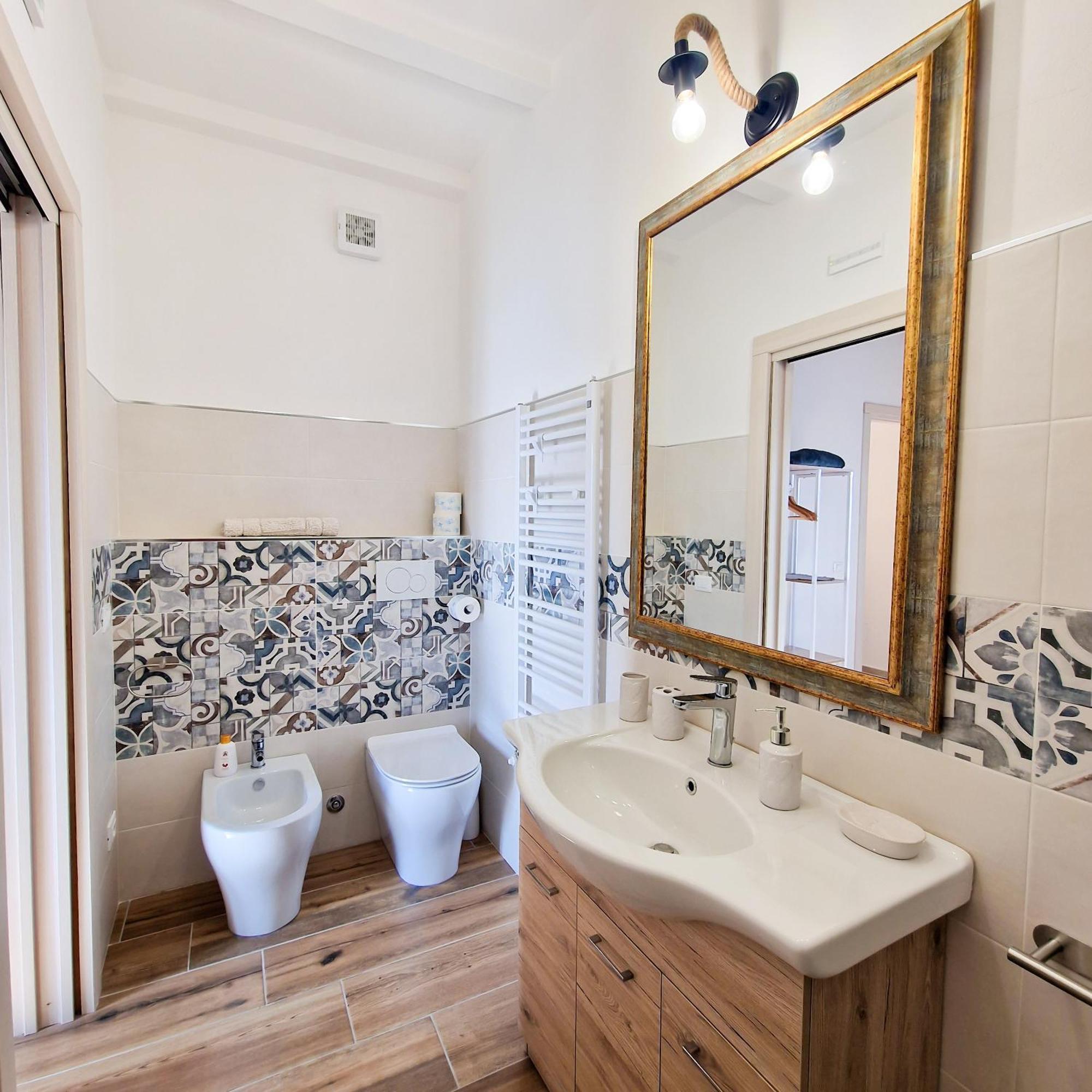 Guest house La Garitta - Villa Tra Pisa E Livorno Free Parking Ac