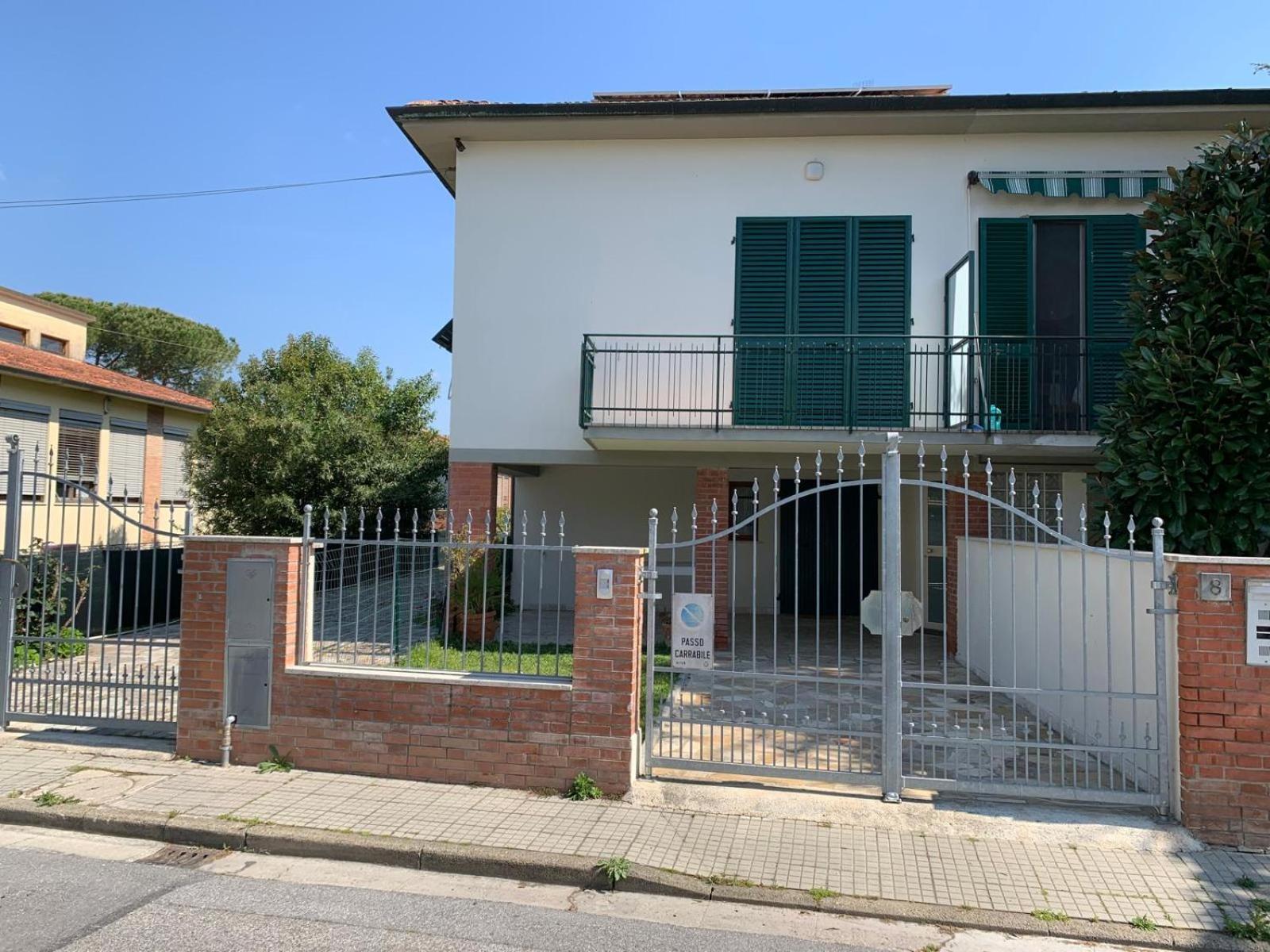 House Of Nila & Lida Pisa