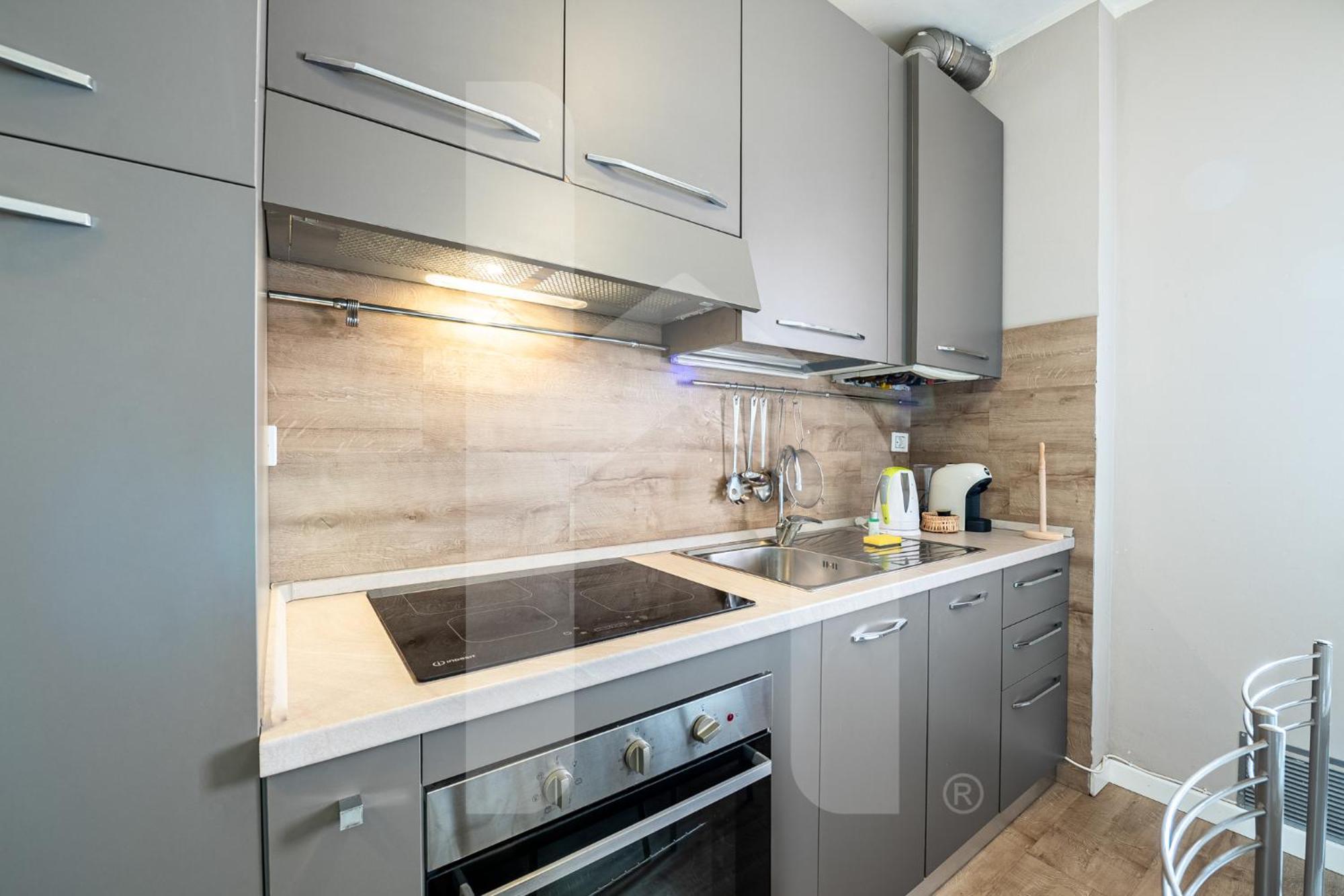 Homiday- Free Parking - Design Flat - Ospedale Cisanello
