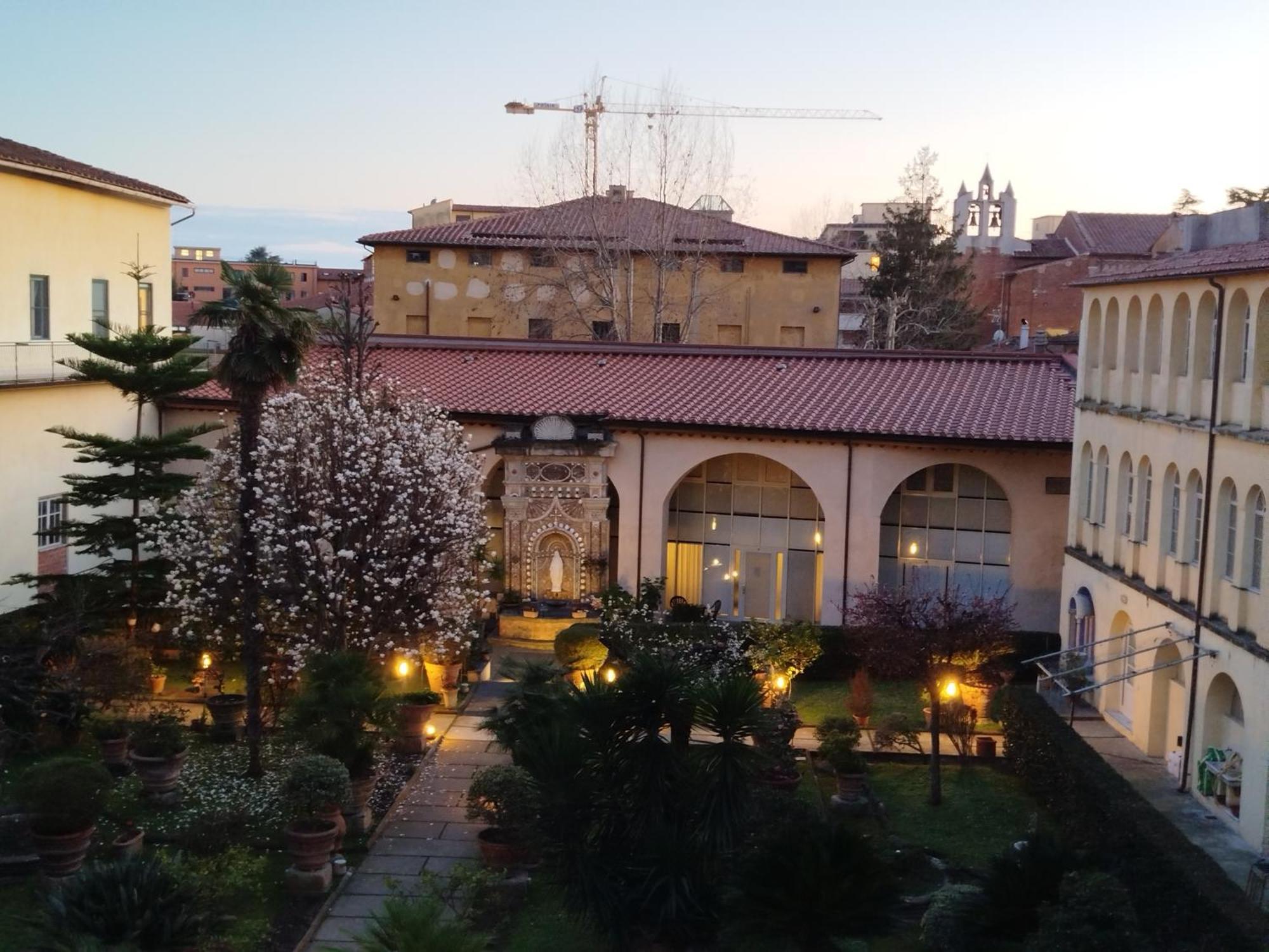Casa Per Ferie Religiosa Figlie Di Nazareth * Pisa