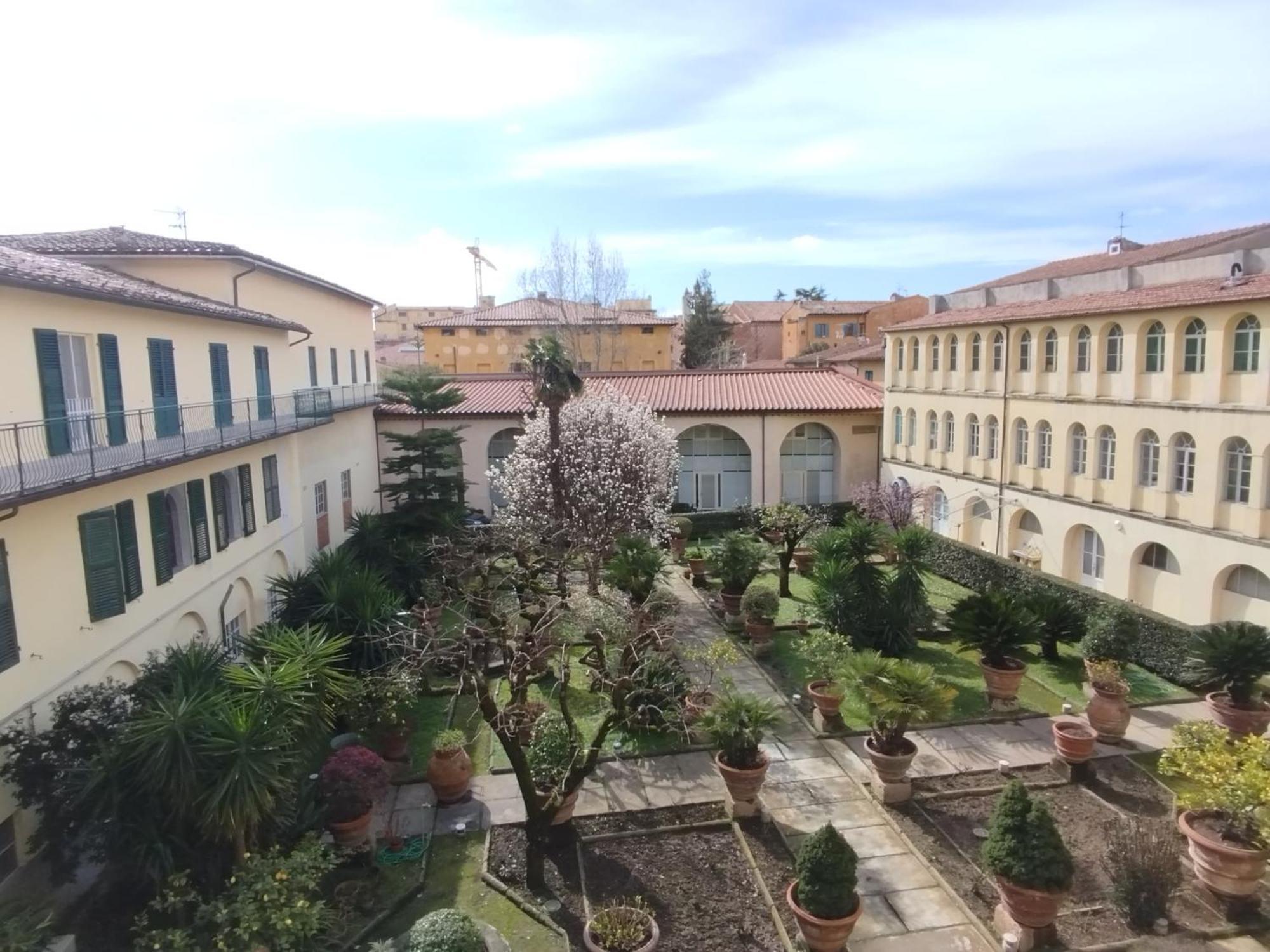 Casa Per Ferie Religiosa Figlie Di Nazareth * Pisa