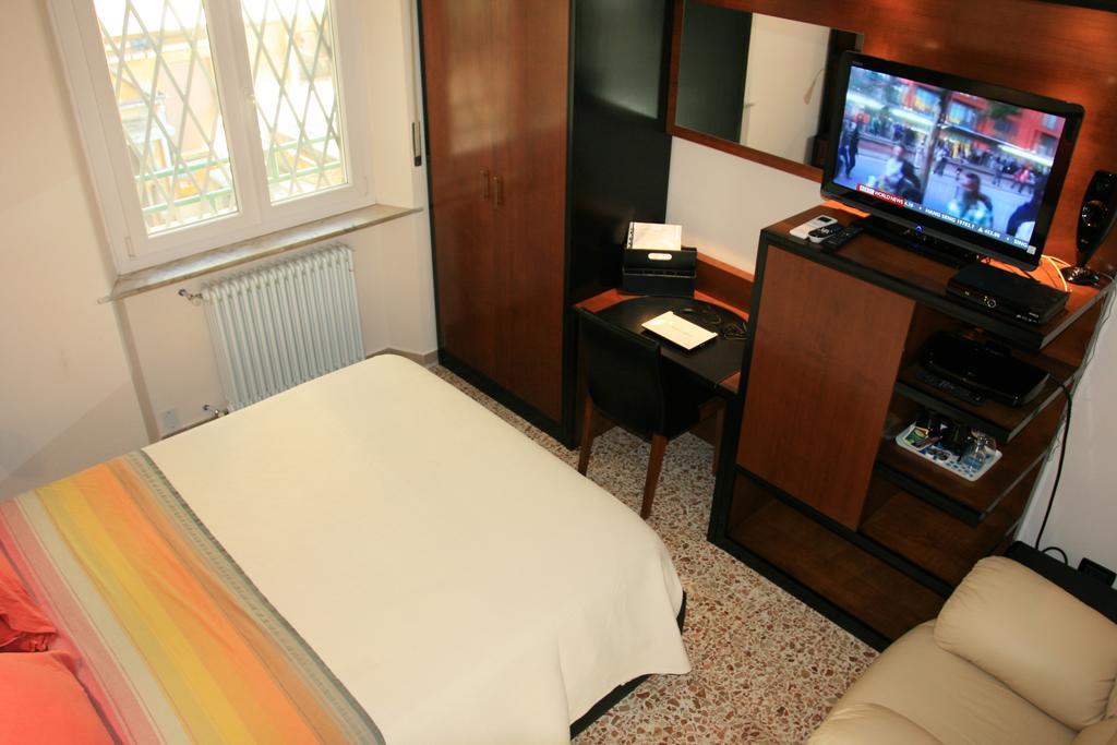 Tuscany Gallery Bed & Breakfast
