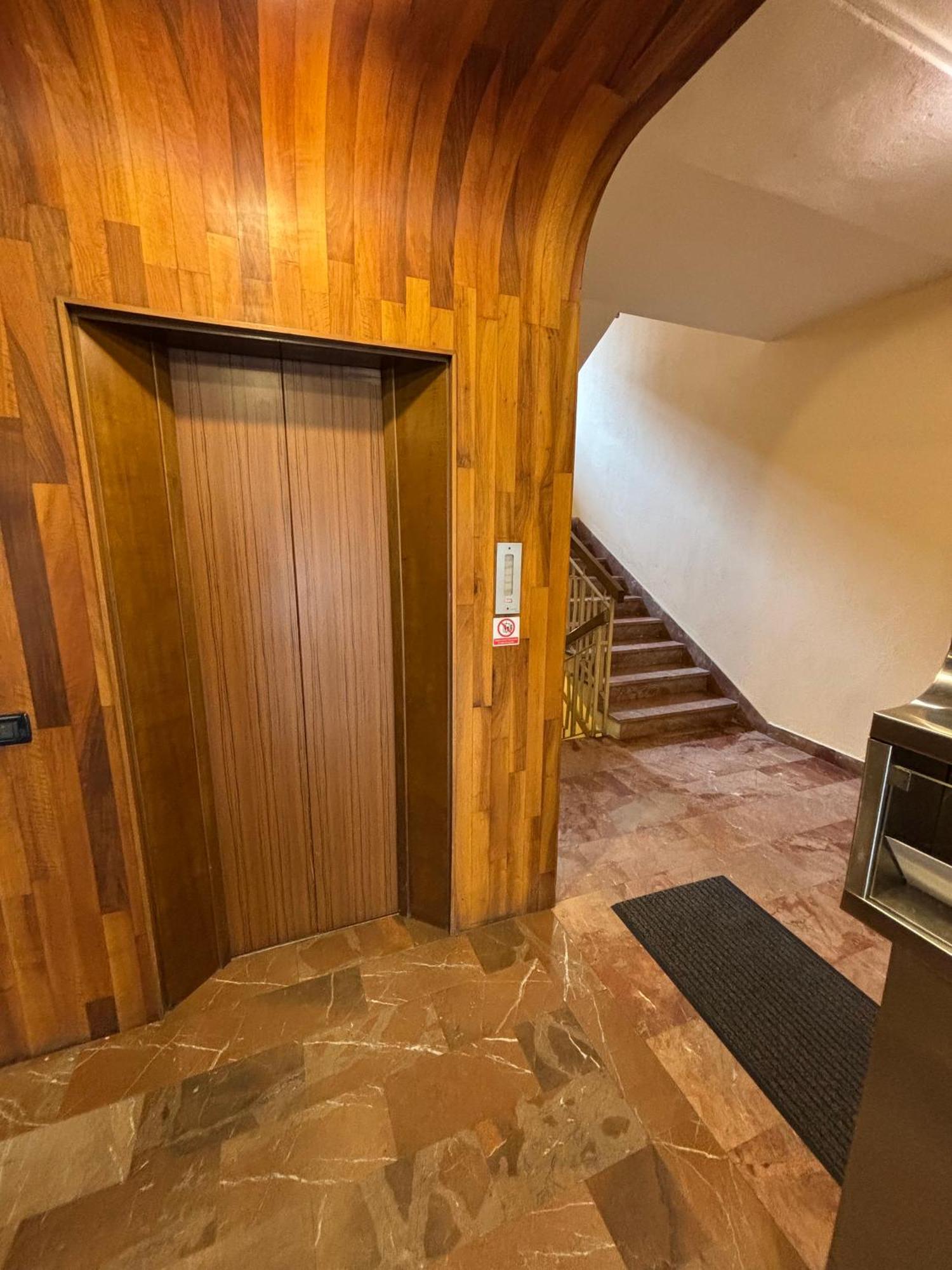 Beautiful New Apartment, Near Torre Di Apartment