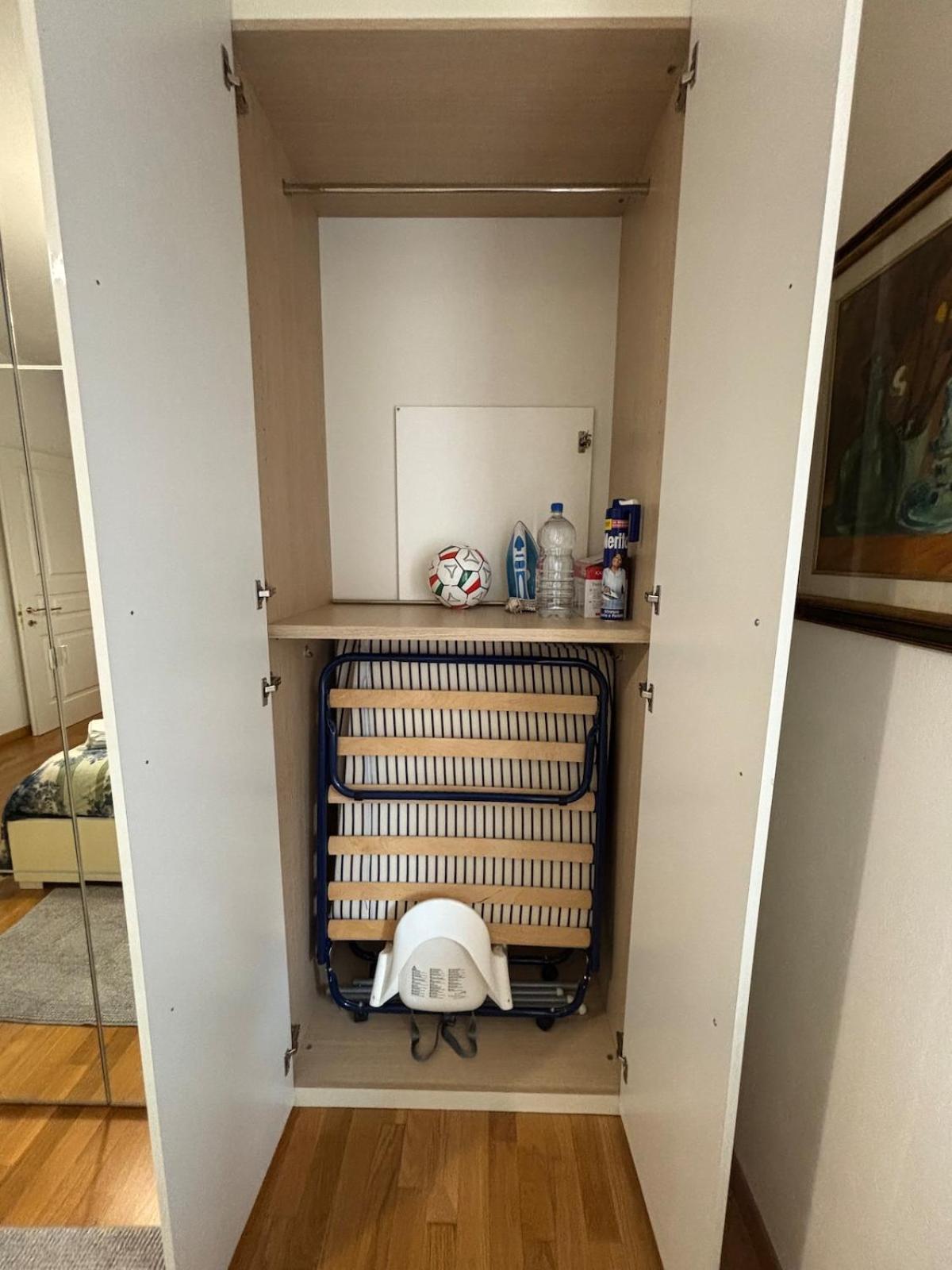 Beautiful New Apartment, Near Torre Di