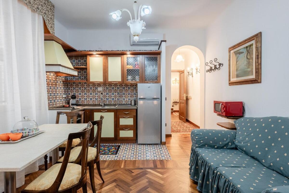 Iris - Affitti Brevi Italia Apartment