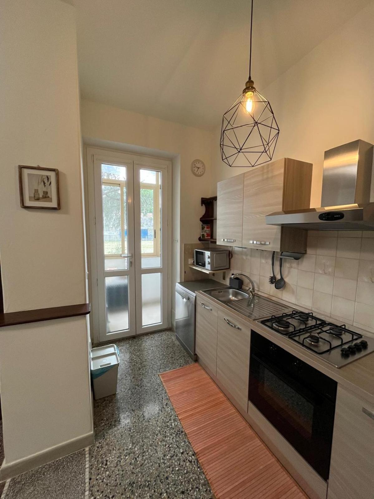Turistico In Via Trincere Apartamento Pisa
