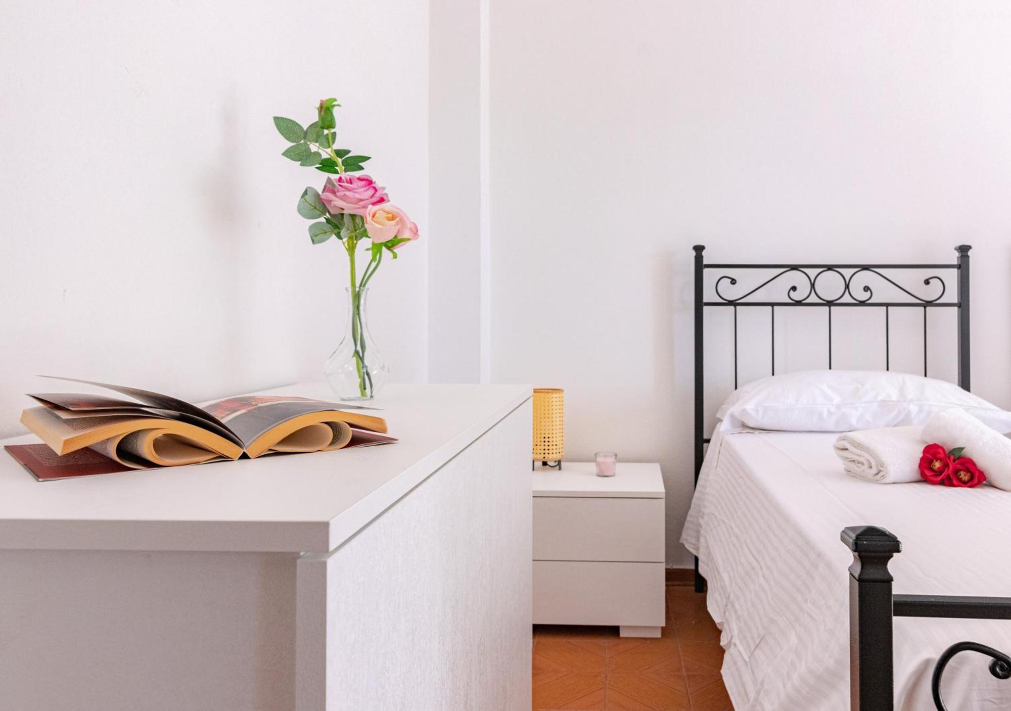 Apartment Landi 2 - Near The Center, Free Public Parking *
