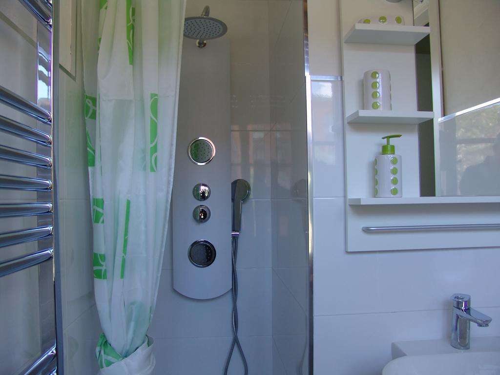 B&B Myosotis Bed & Breakfast Pisa