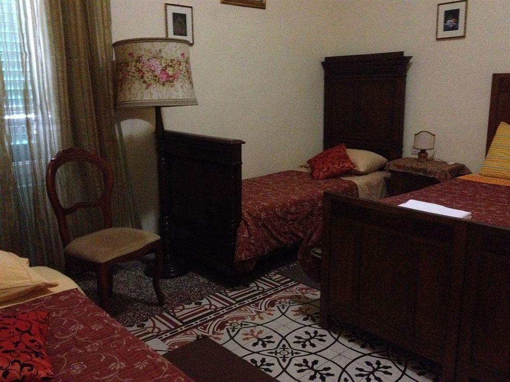 A Casa Doina Airport Guest house 3*