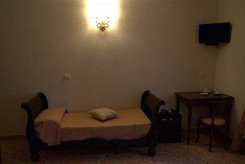Bed & Breakfast Lady Rose 2*