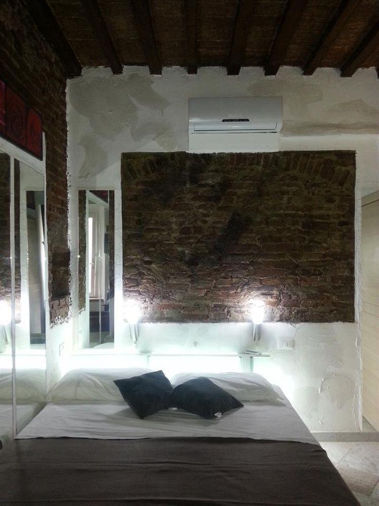 Hotel Mazzini 16 Downtown Pisa