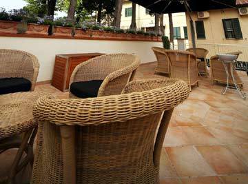 Khách sạn Bologna 4*