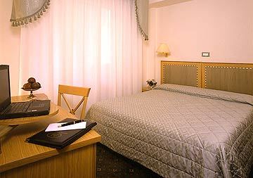 Touring Hotel 3*