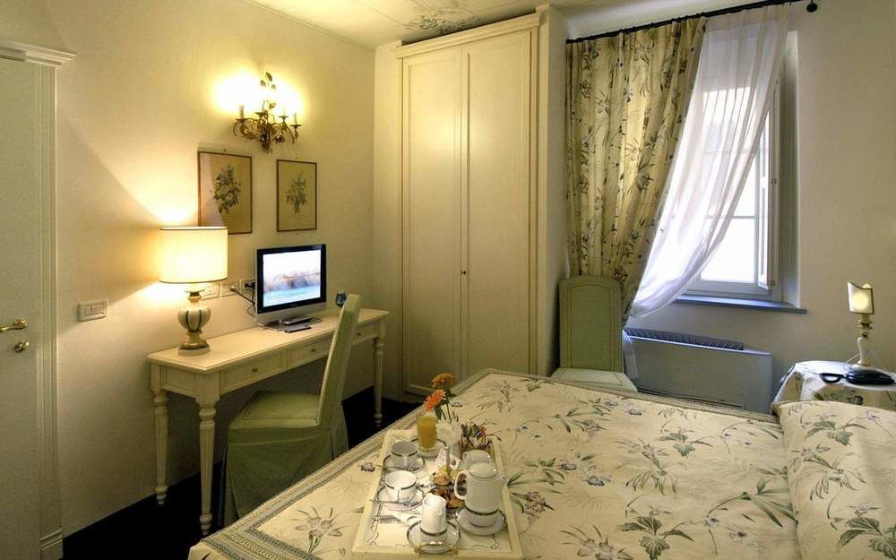 Relais Dei Fiori Dimora D'epoca Pisa