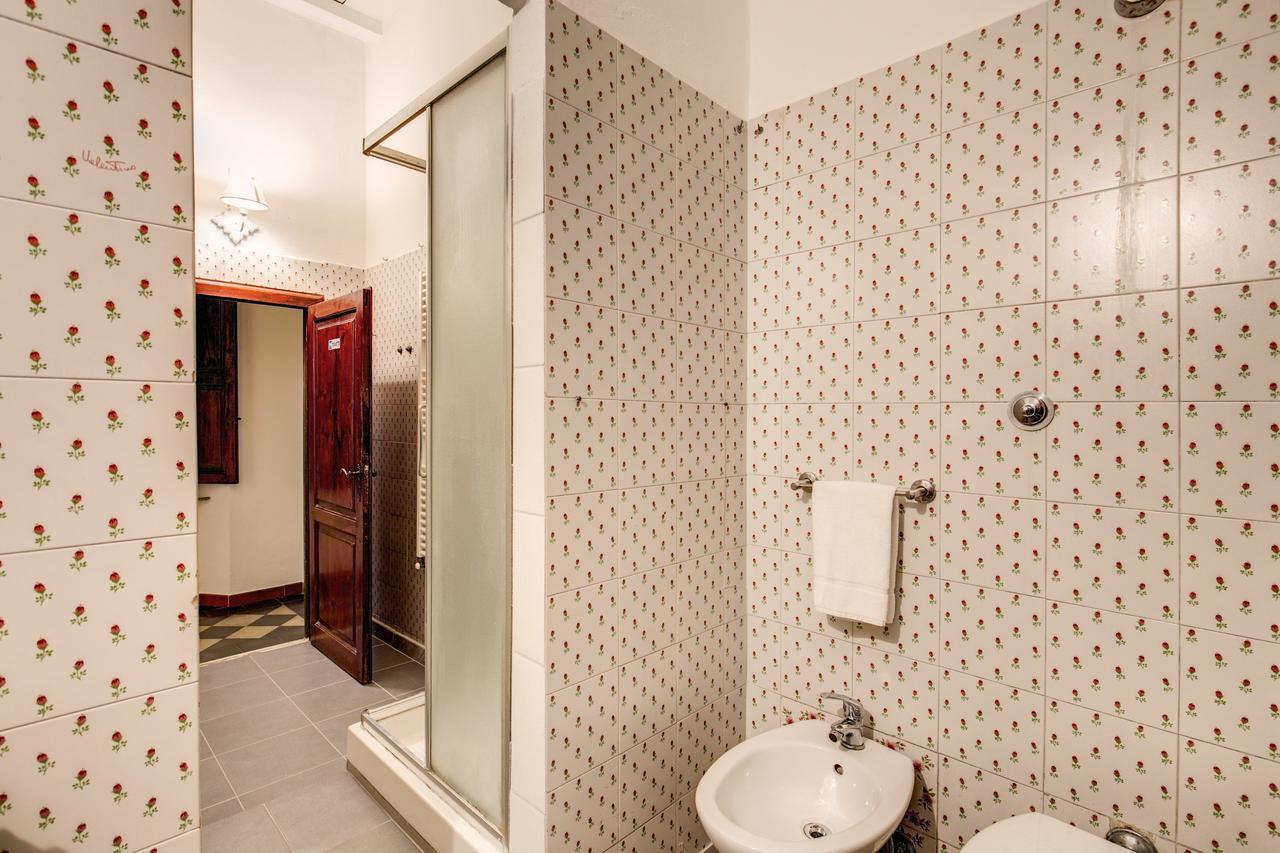 Guest house Aweshome Tower Garden 2*