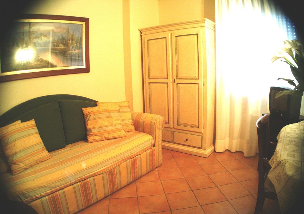 Aparthotel Isola Cisanello 2*