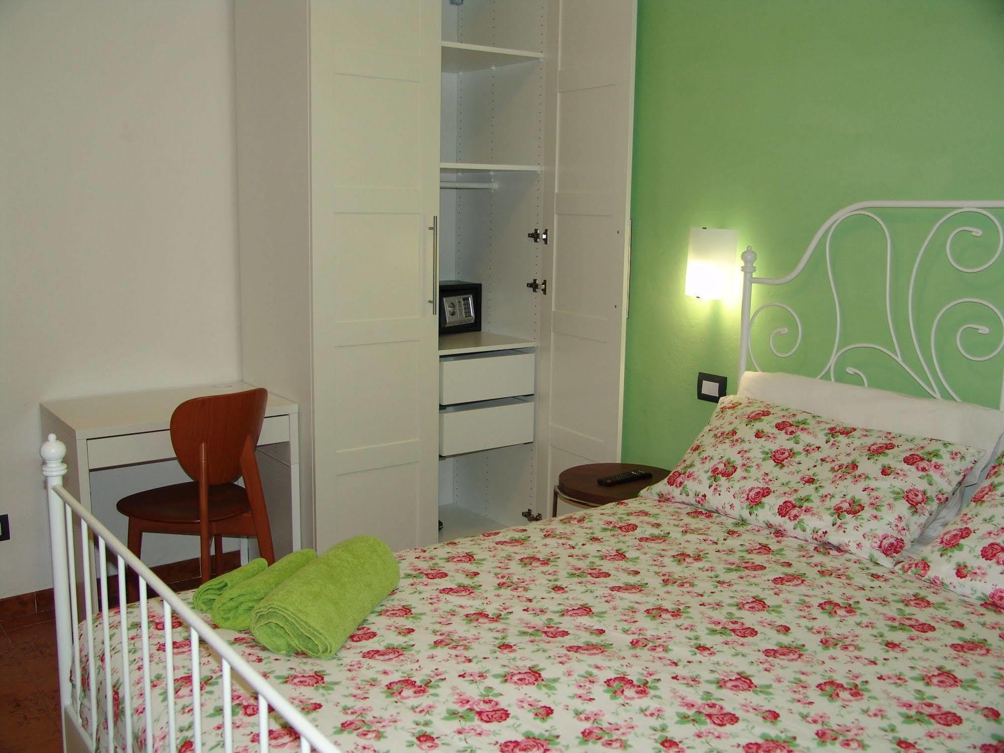 B&B Myosotis * Pisa