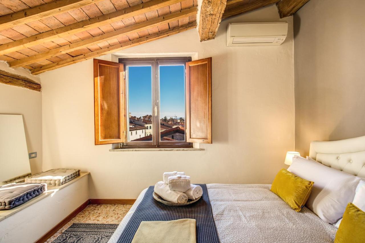 Apartment Aweshomeitaly - Lungarno Bellavista Penthouse Pisa