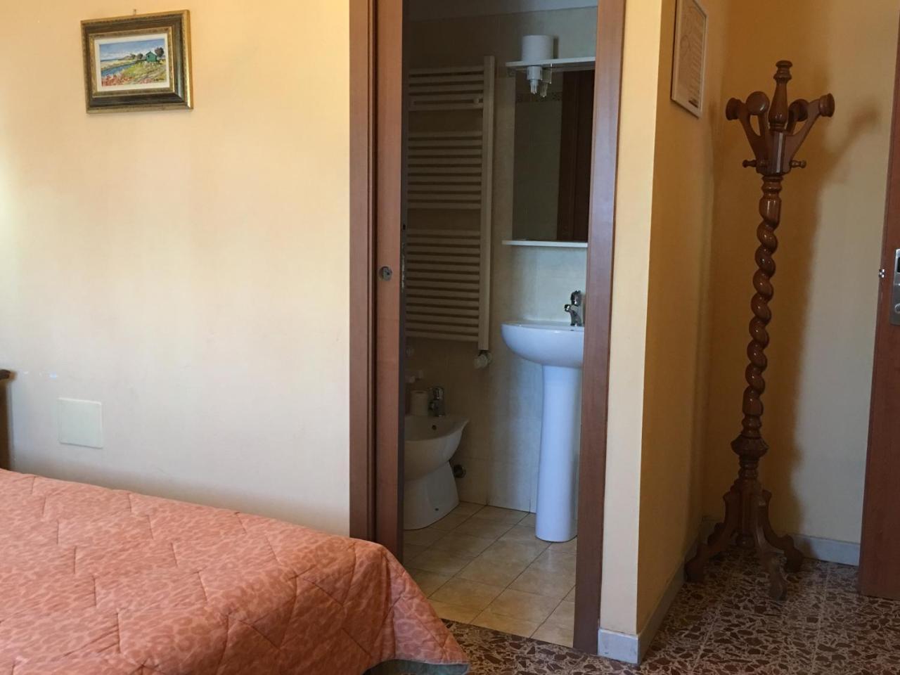 Guest house A Casa Doina Airport Pisa