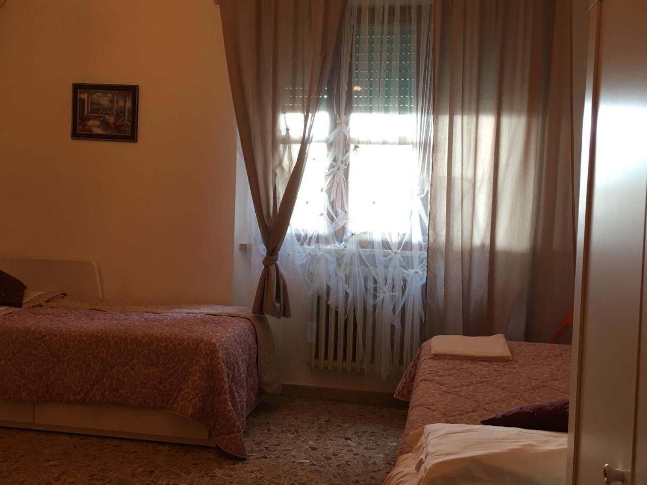 A Casa Doina Airport 3* Pisa