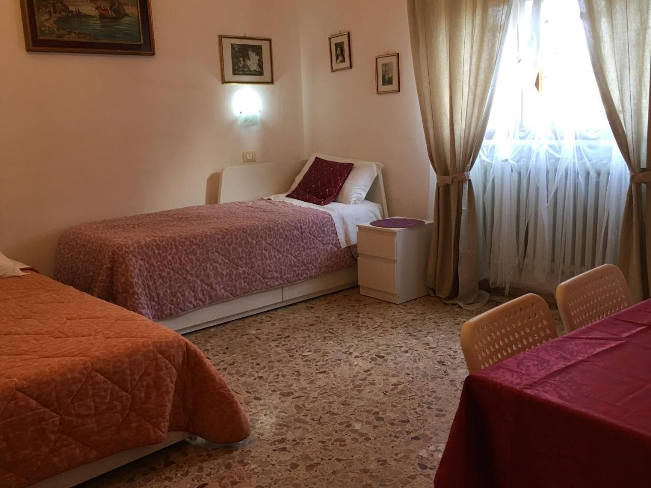 A Casa Doina Airport Guest house