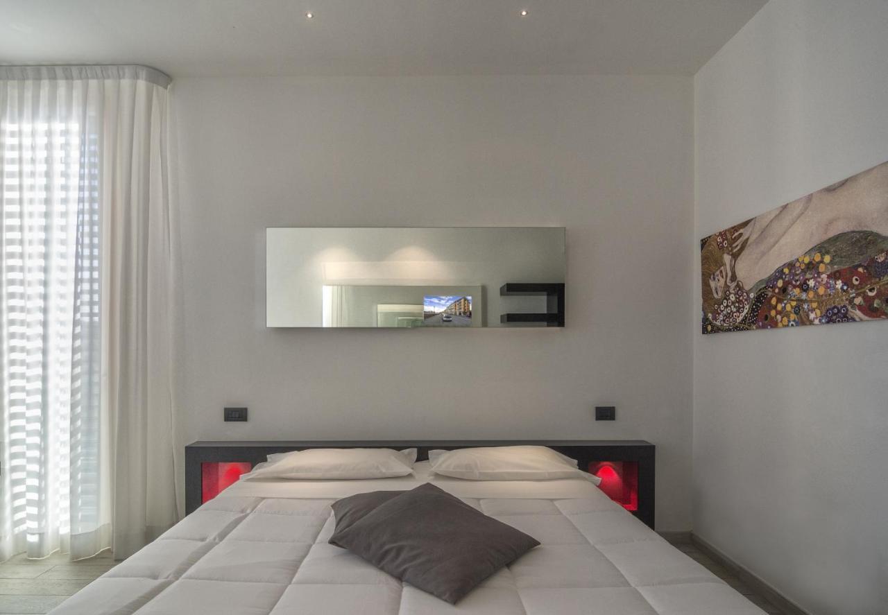 Blue Shades Hotel Pisa