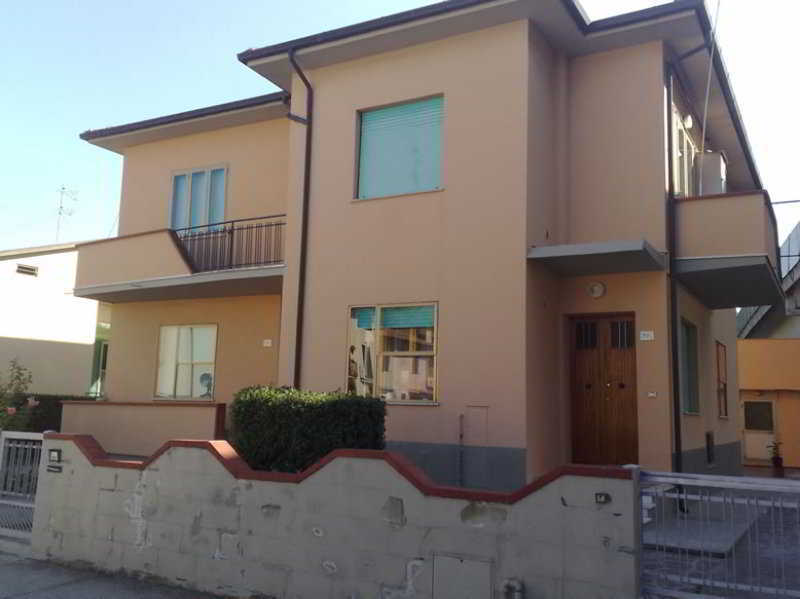 Guest house A Casa Doina Airport 3*