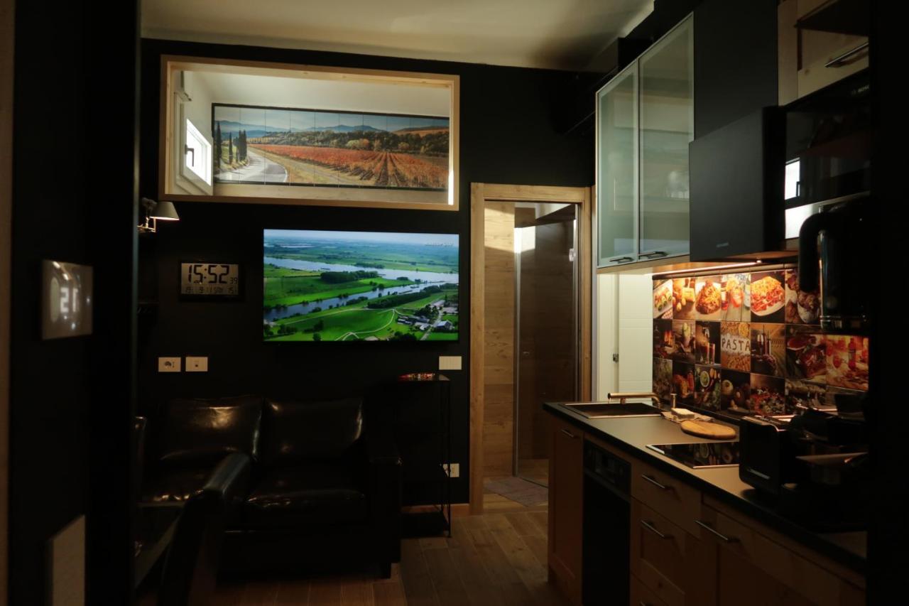 Tuscany Gallery Bed & Breakfast Pisa