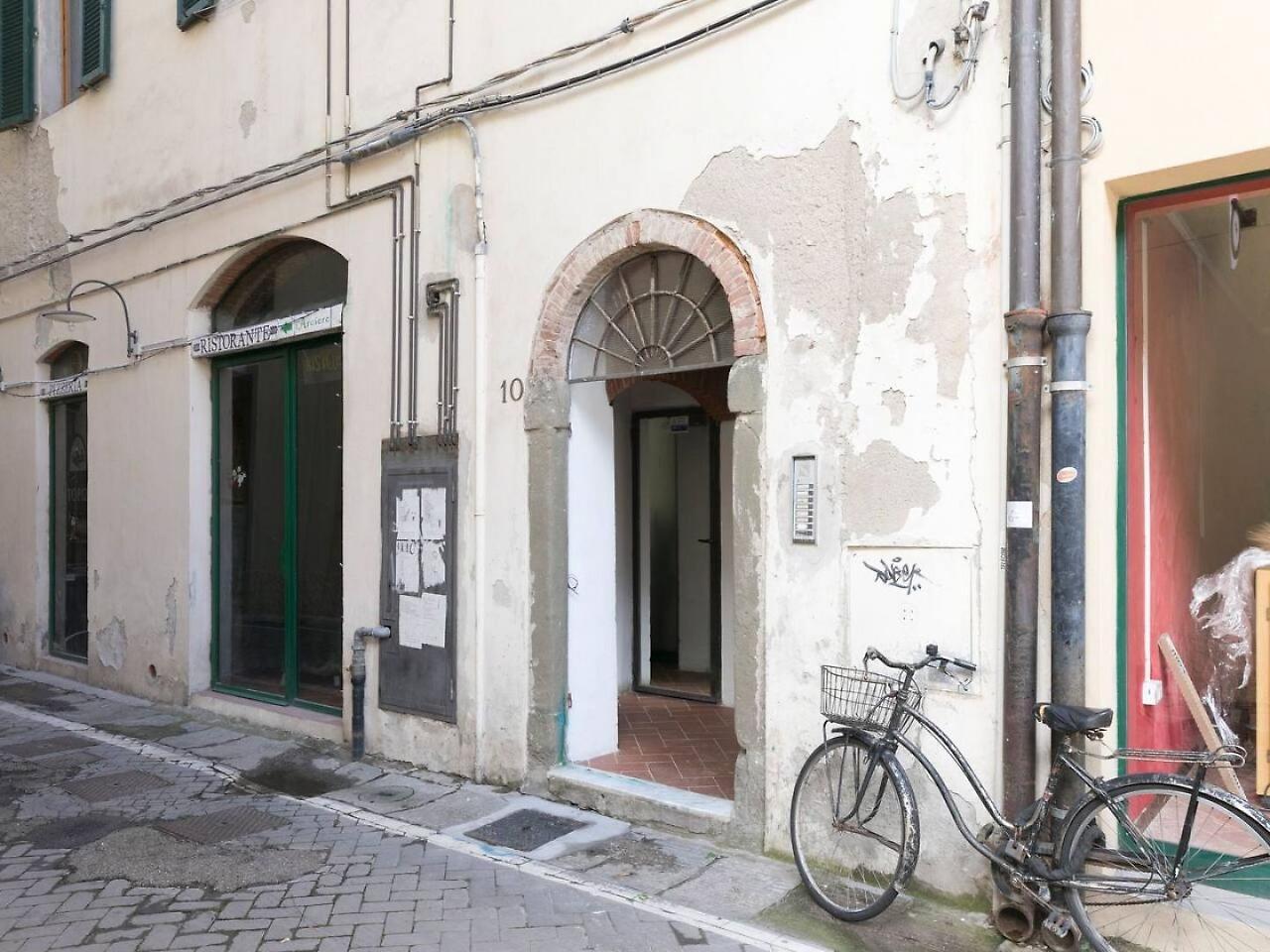 Altido Apt For 6 With Lovely Views 3 Mins To Corso Italia Apartment Pisa