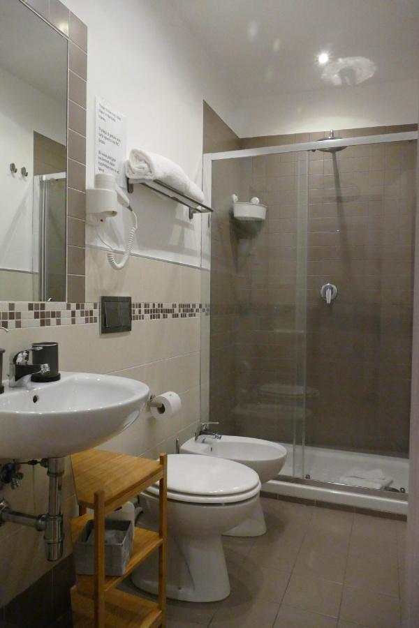 Gialel Guest house